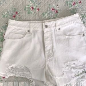 Brandy Melville white shorts